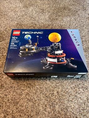 Lego Technic Space Planet Model in Blue Black Orange